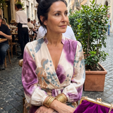 Johana | Vzorované zavinovací midi šaty s vázačkou v pase